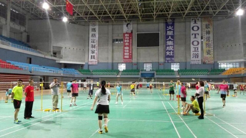 沭陽(yáng)國(guó)際花木城杯羽毛球友誼賽